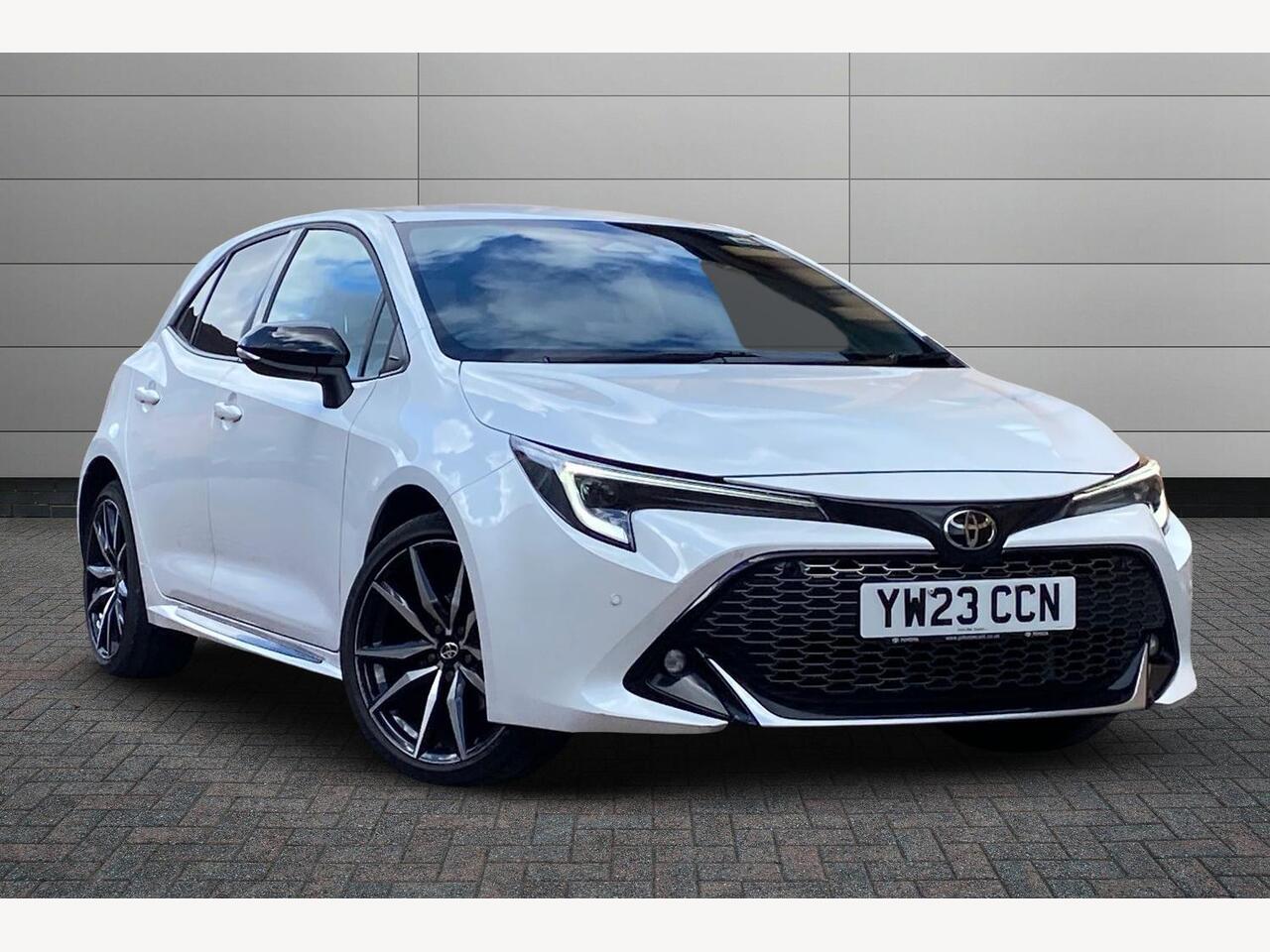 Main listing image - Toyota Corolla
