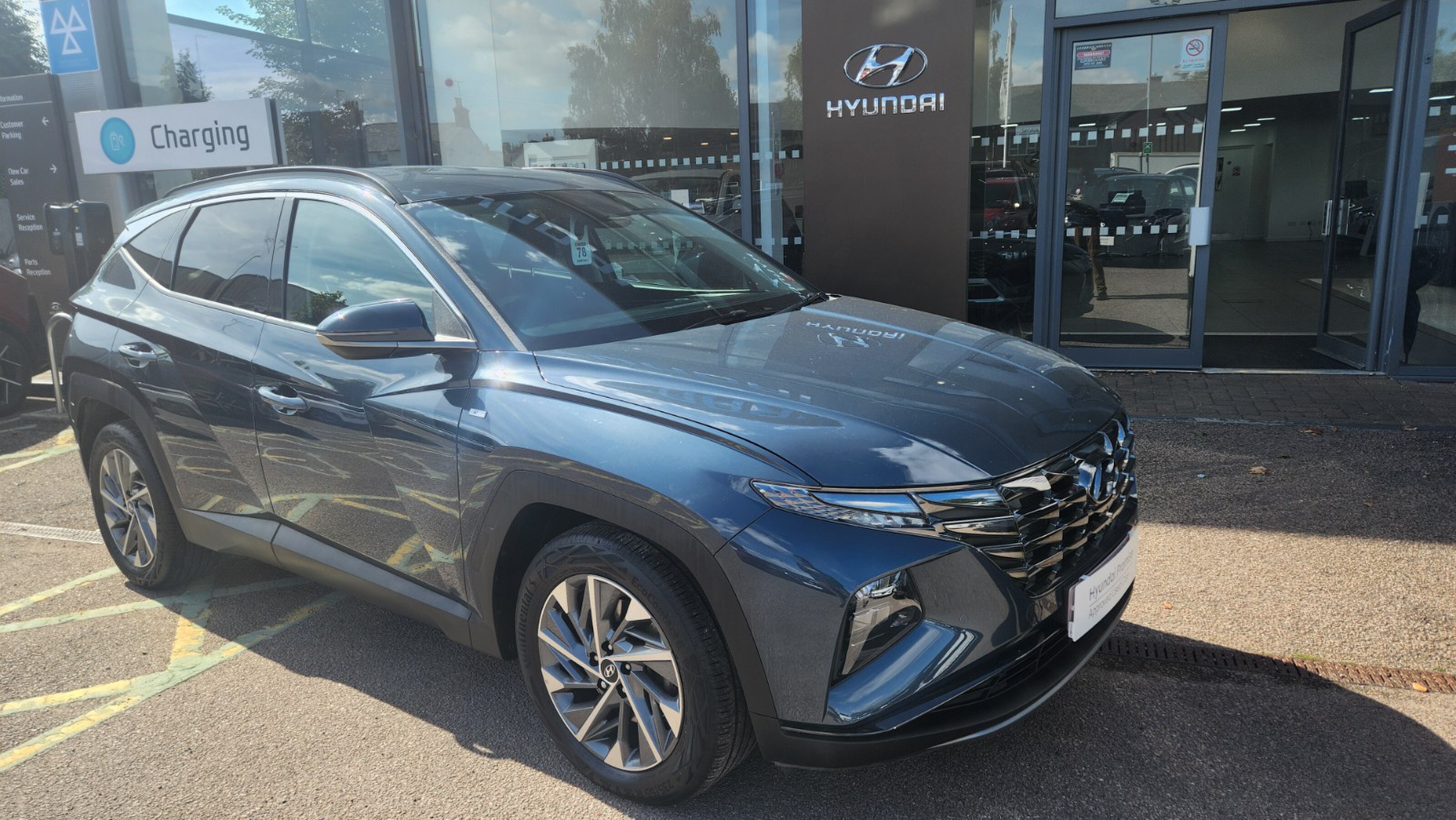 Main listing image - Hyundai Tucson