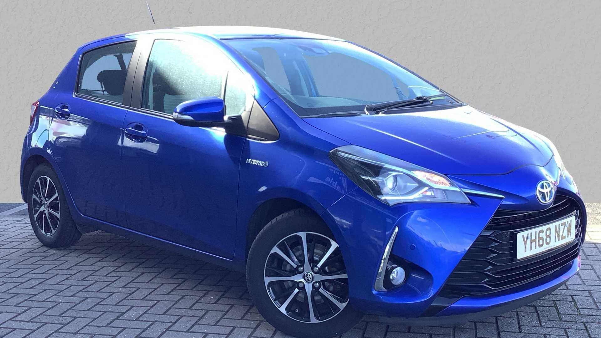 Main listing image - Toyota Yaris