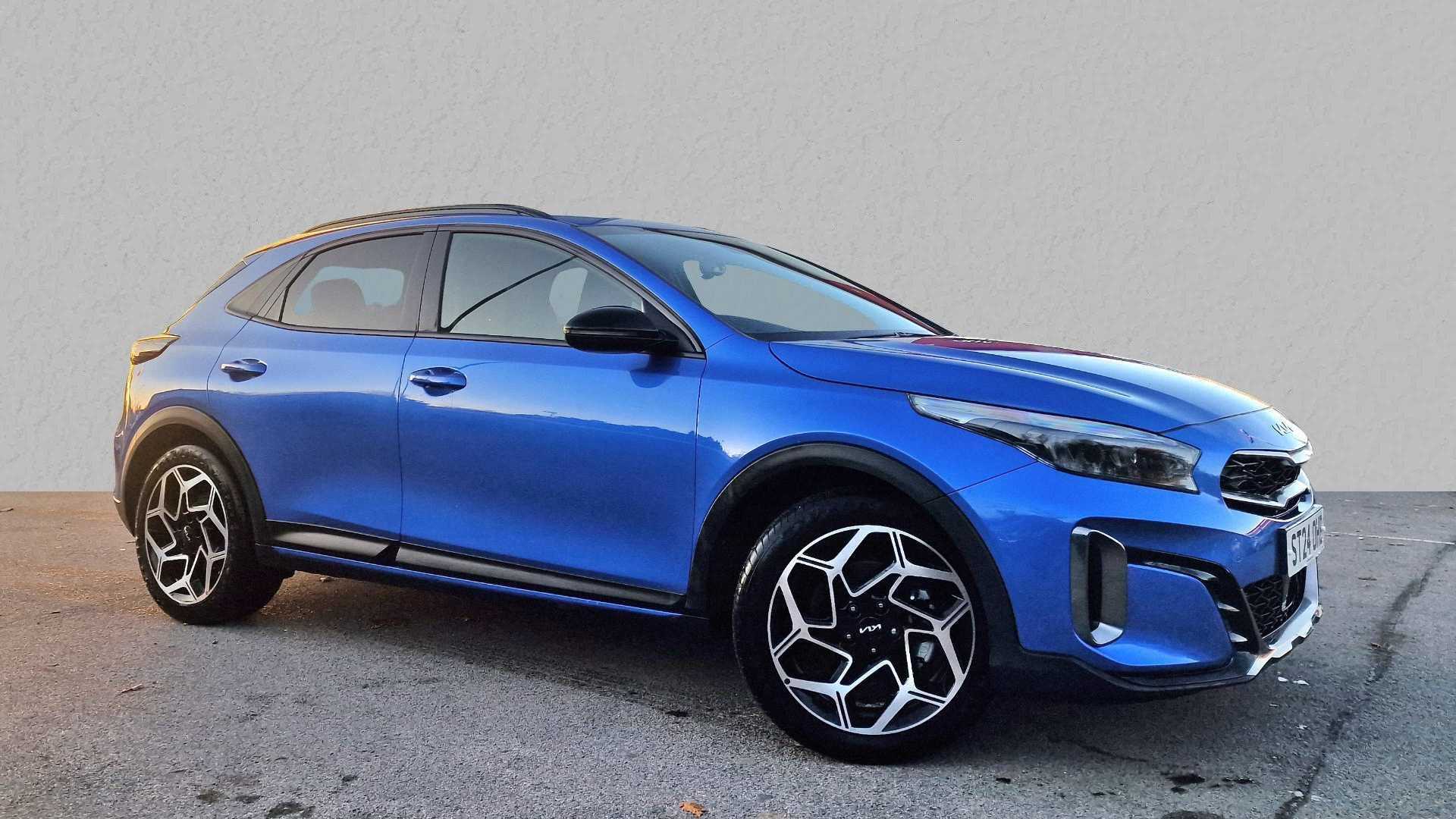 Main listing image - Kia XCeed