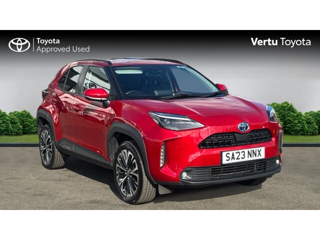Main listing image - Toyota Yaris Cross