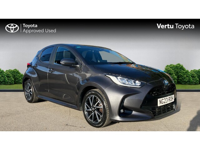 Main listing image - Toyota Yaris