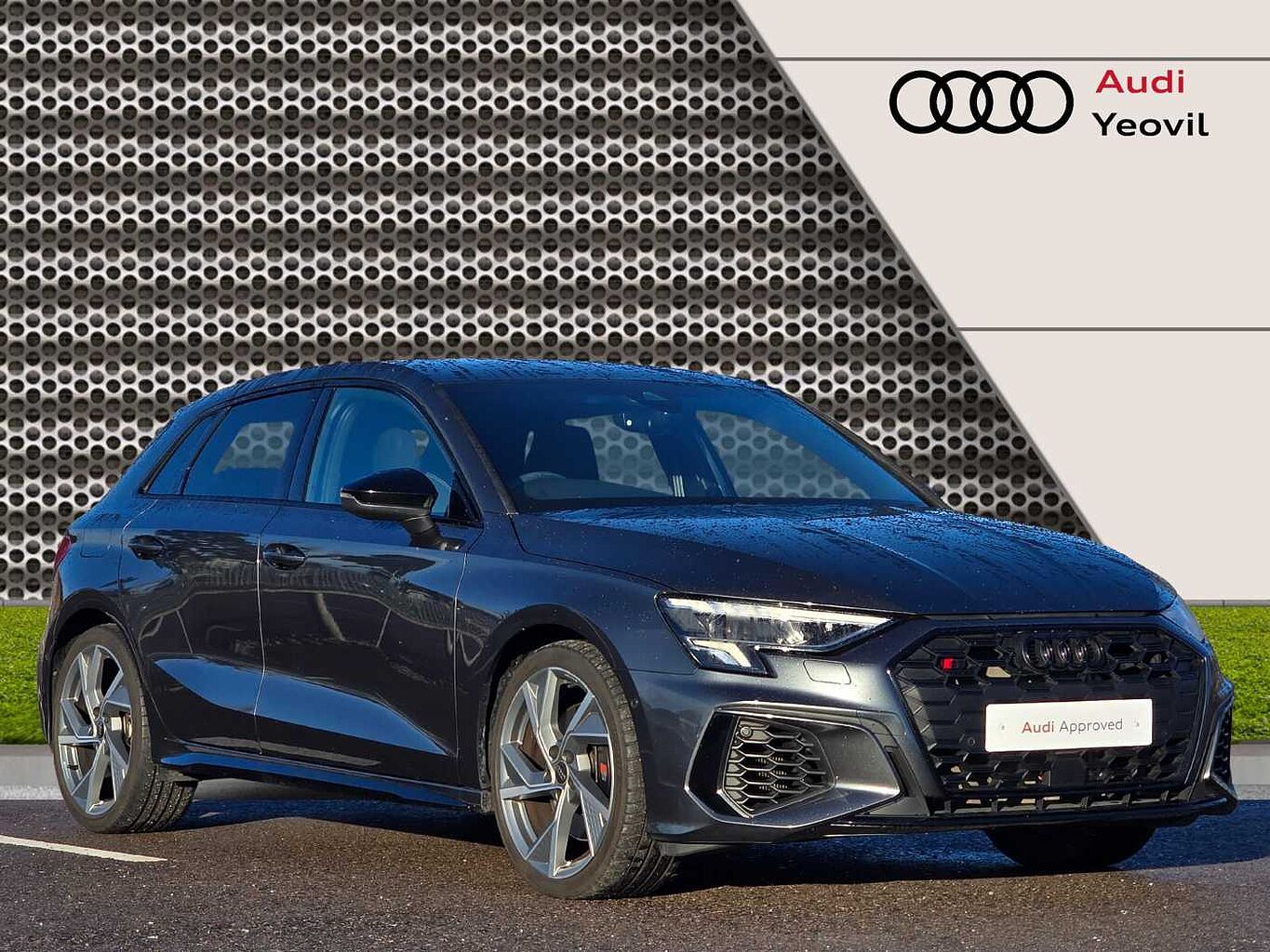 Main listing image - Audi S3