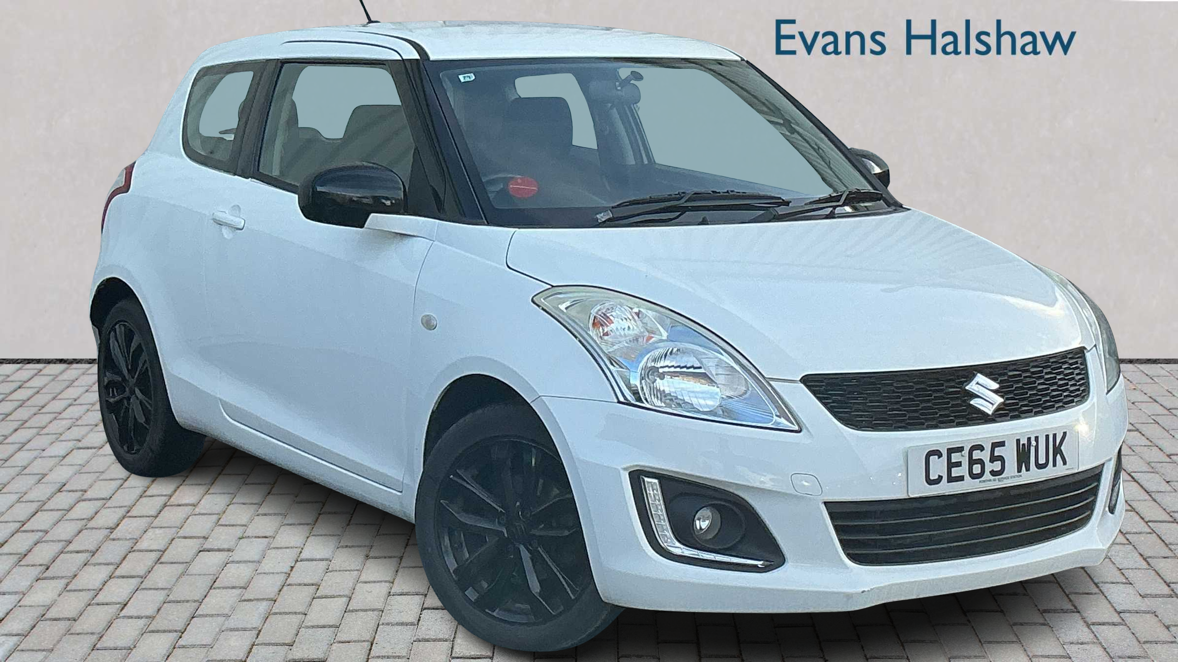 Main listing image - Suzuki Swift