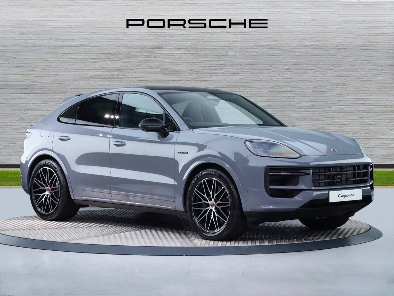 Main listing image - Porsche Cayenne