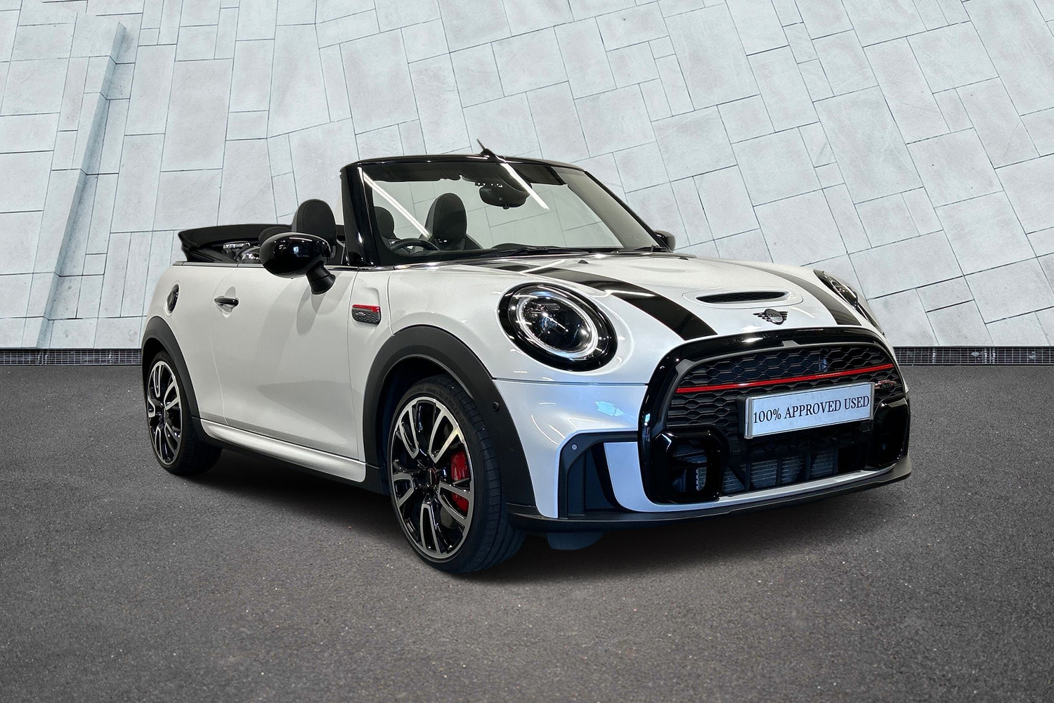 Main listing image - MINI Convertible