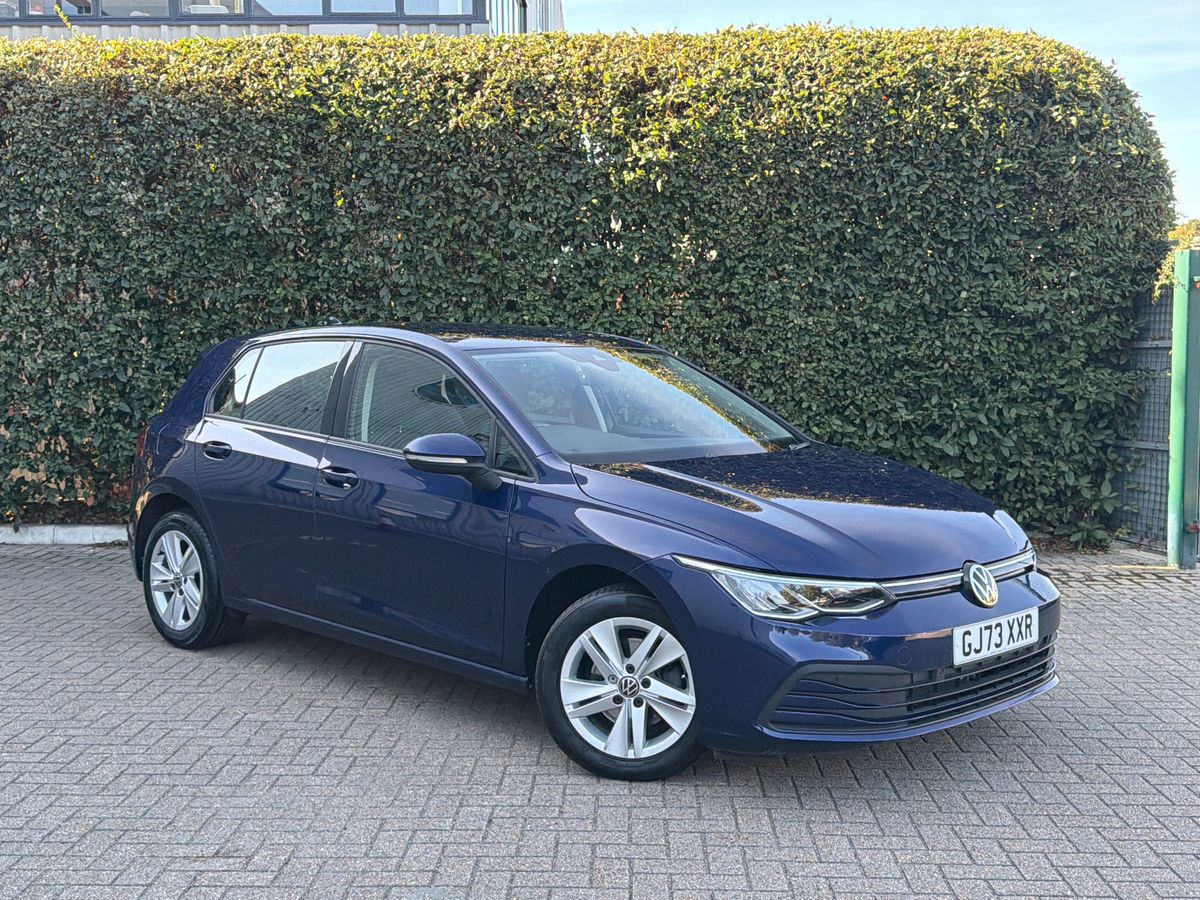 Main listing image - Volkswagen Golf