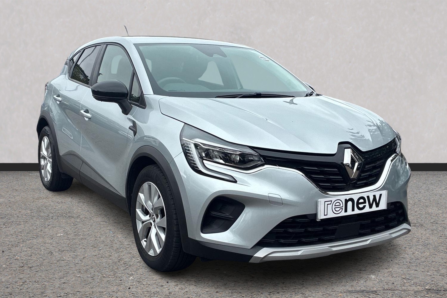 Main listing image - Renault Captur