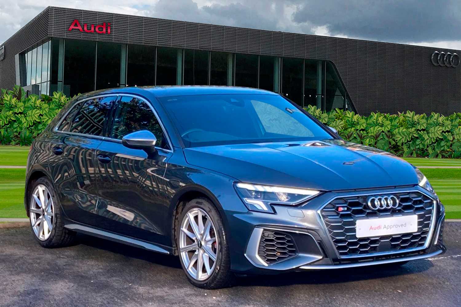 Main listing image - Audi S3