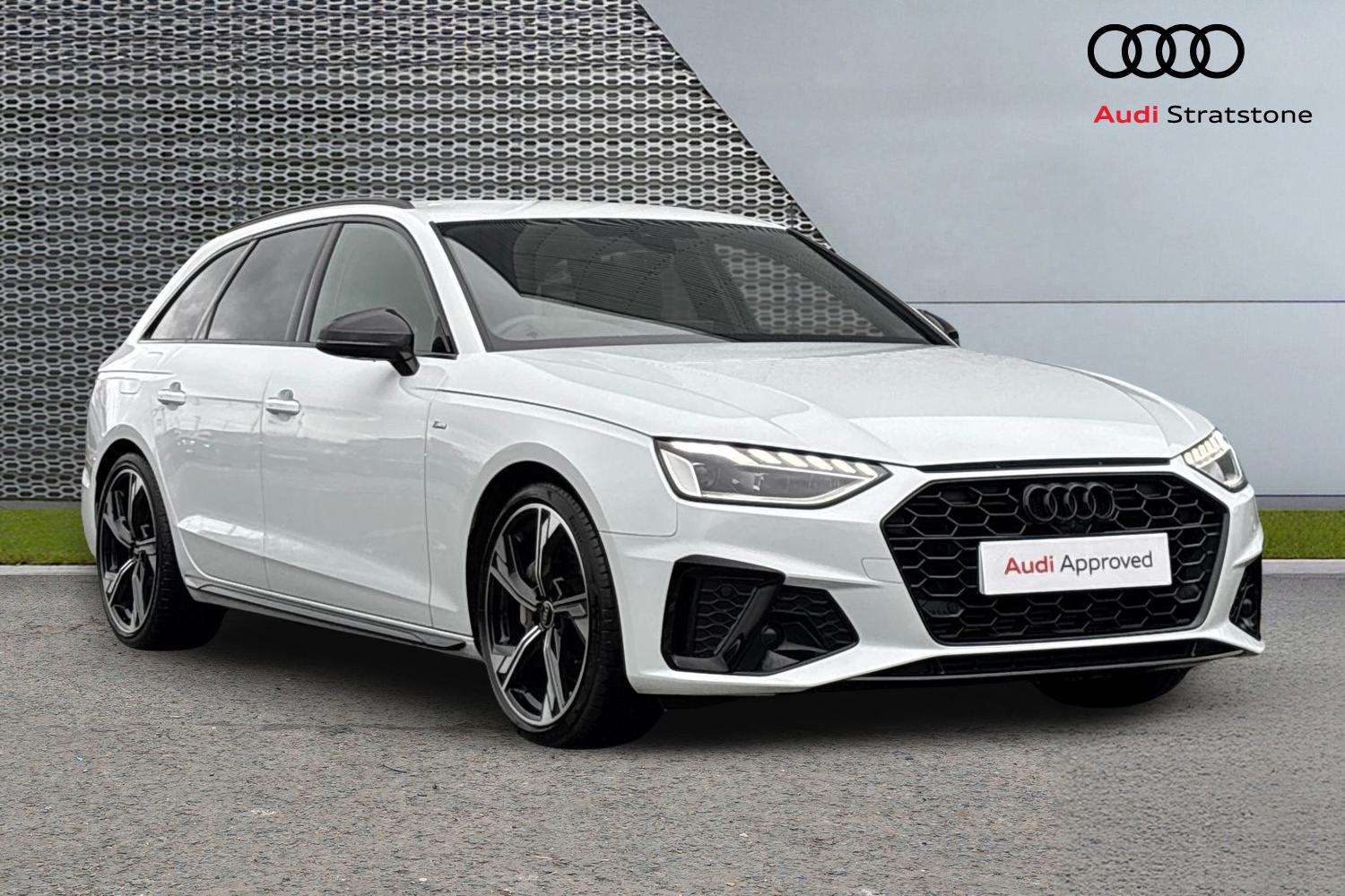 Main listing image - Audi A4 Avant