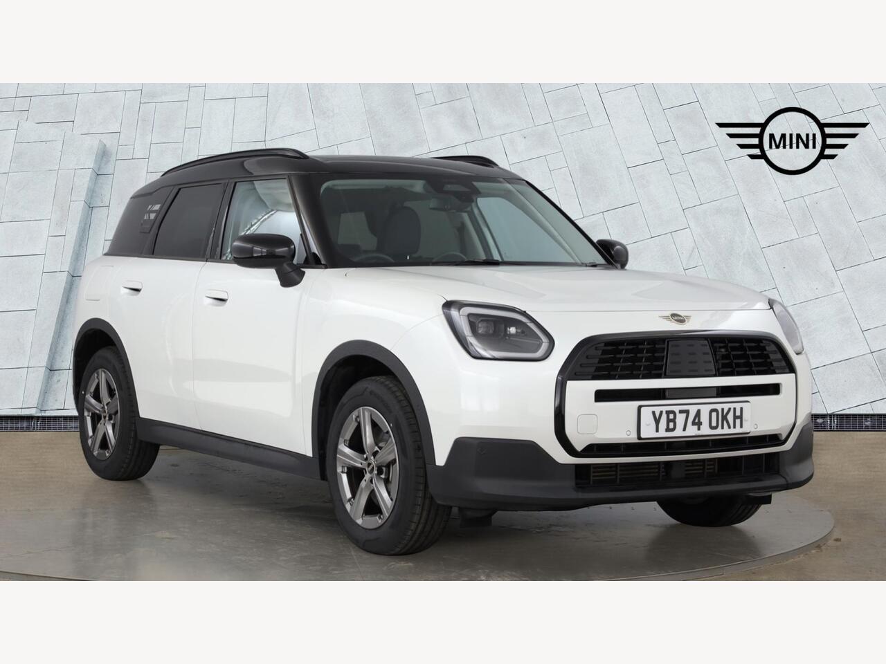 Main listing image - MINI Countryman