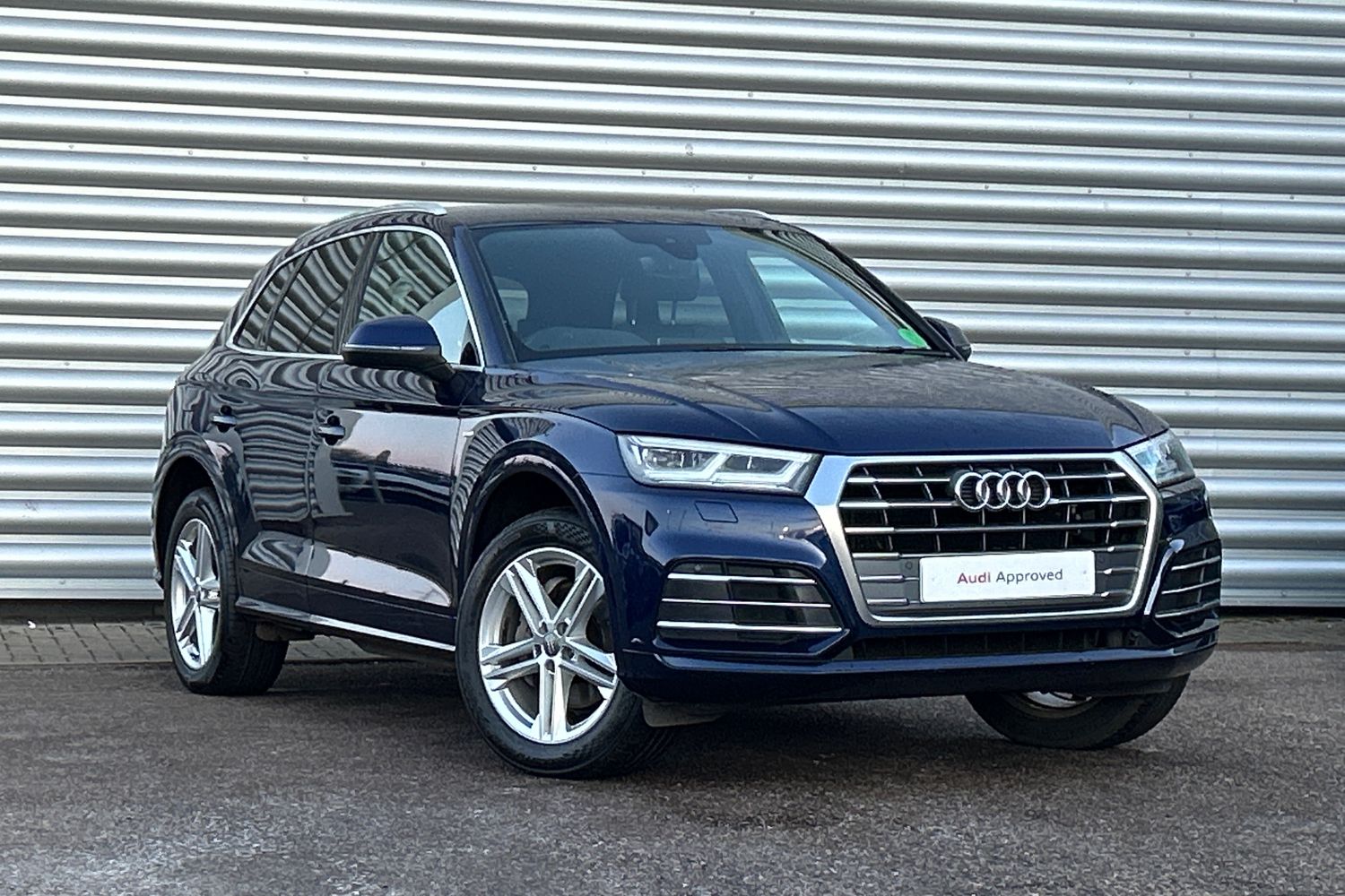 Main listing image - Audi Q5