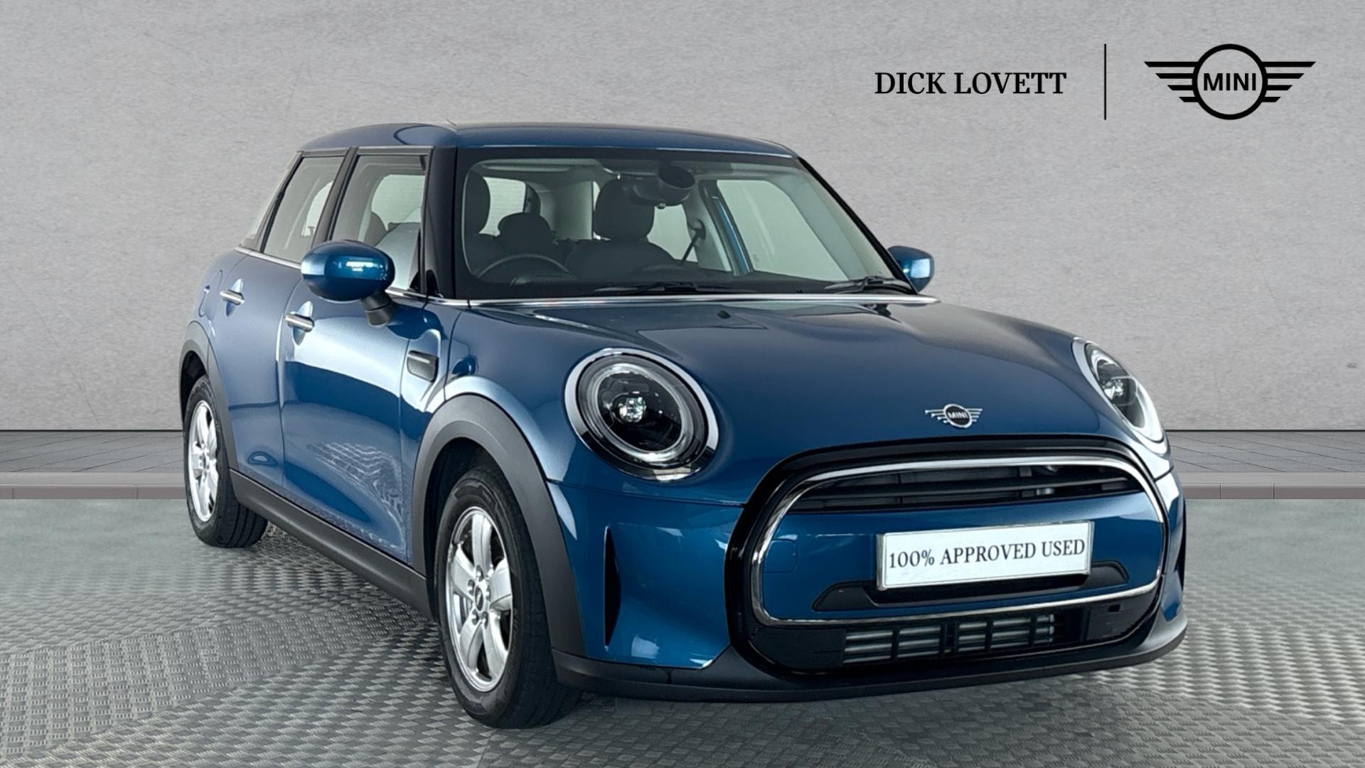 Main listing image - MINI Hatchback