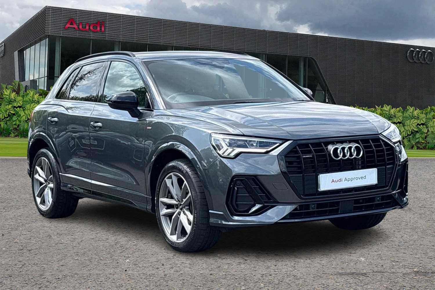 Main listing image - Audi Q3