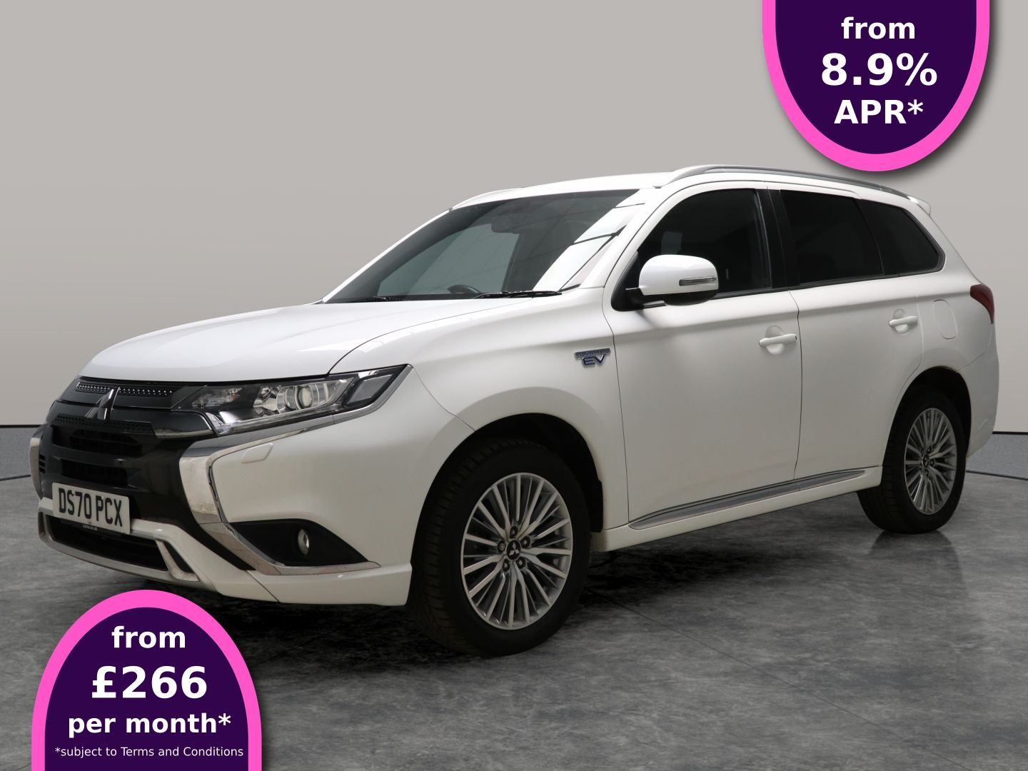 Main listing image - Mitsubishi Outlander