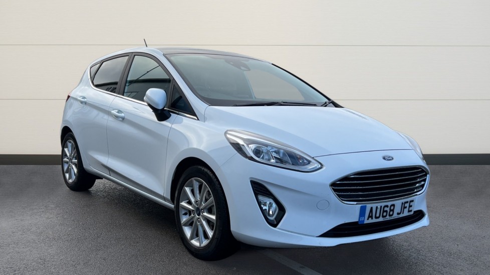 Main listing image - Ford Fiesta