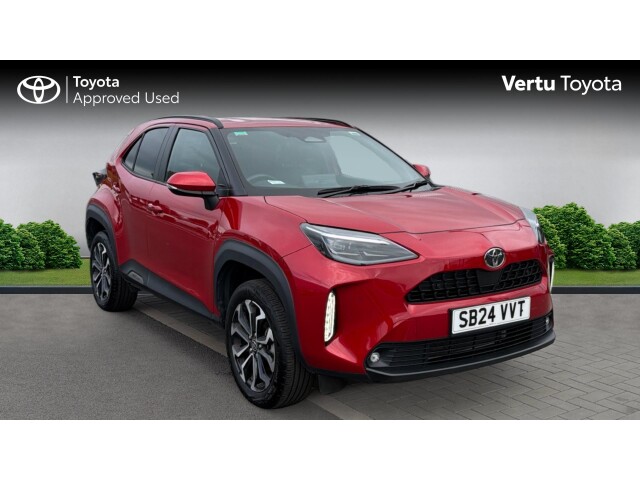 Main listing image - Toyota Yaris Cross
