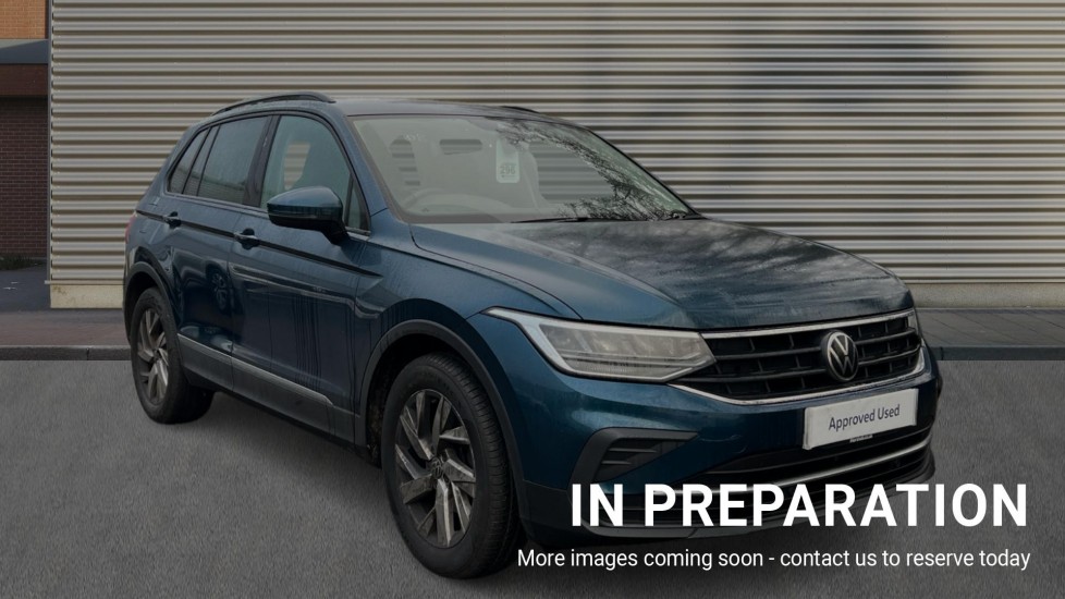 Main listing image - Volkswagen Tiguan