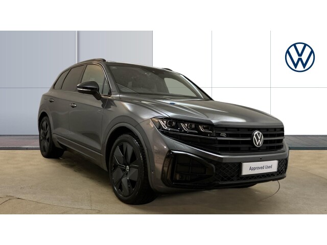 Main listing image - Volkswagen Touareg