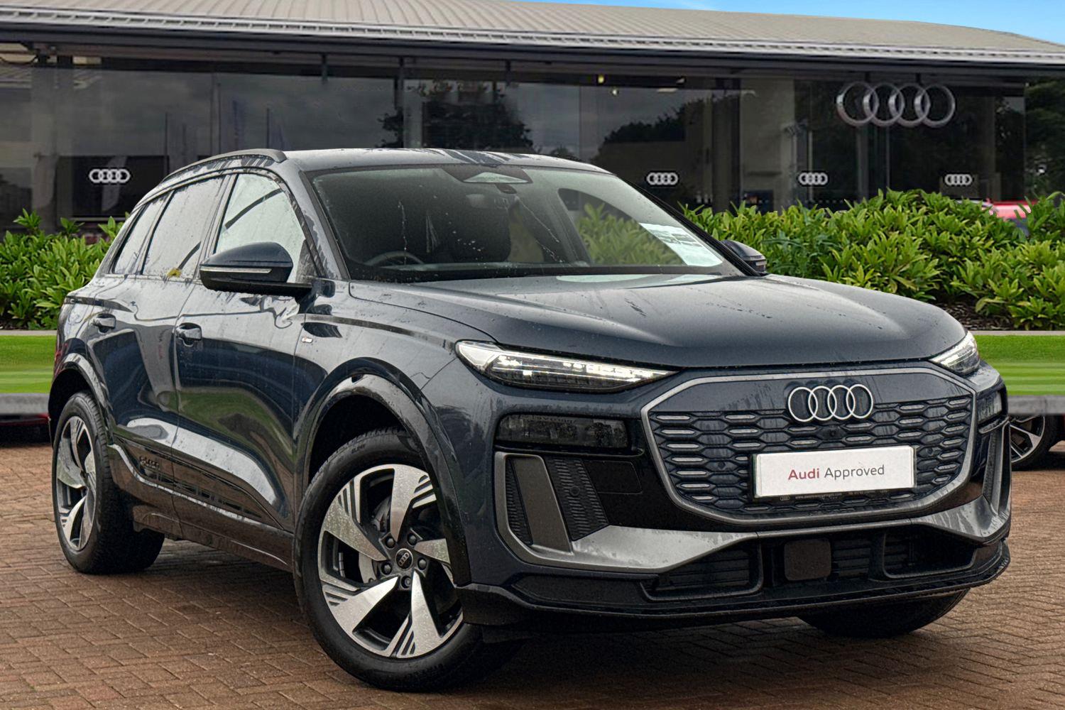 Main listing image - Audi Q6 e-tron