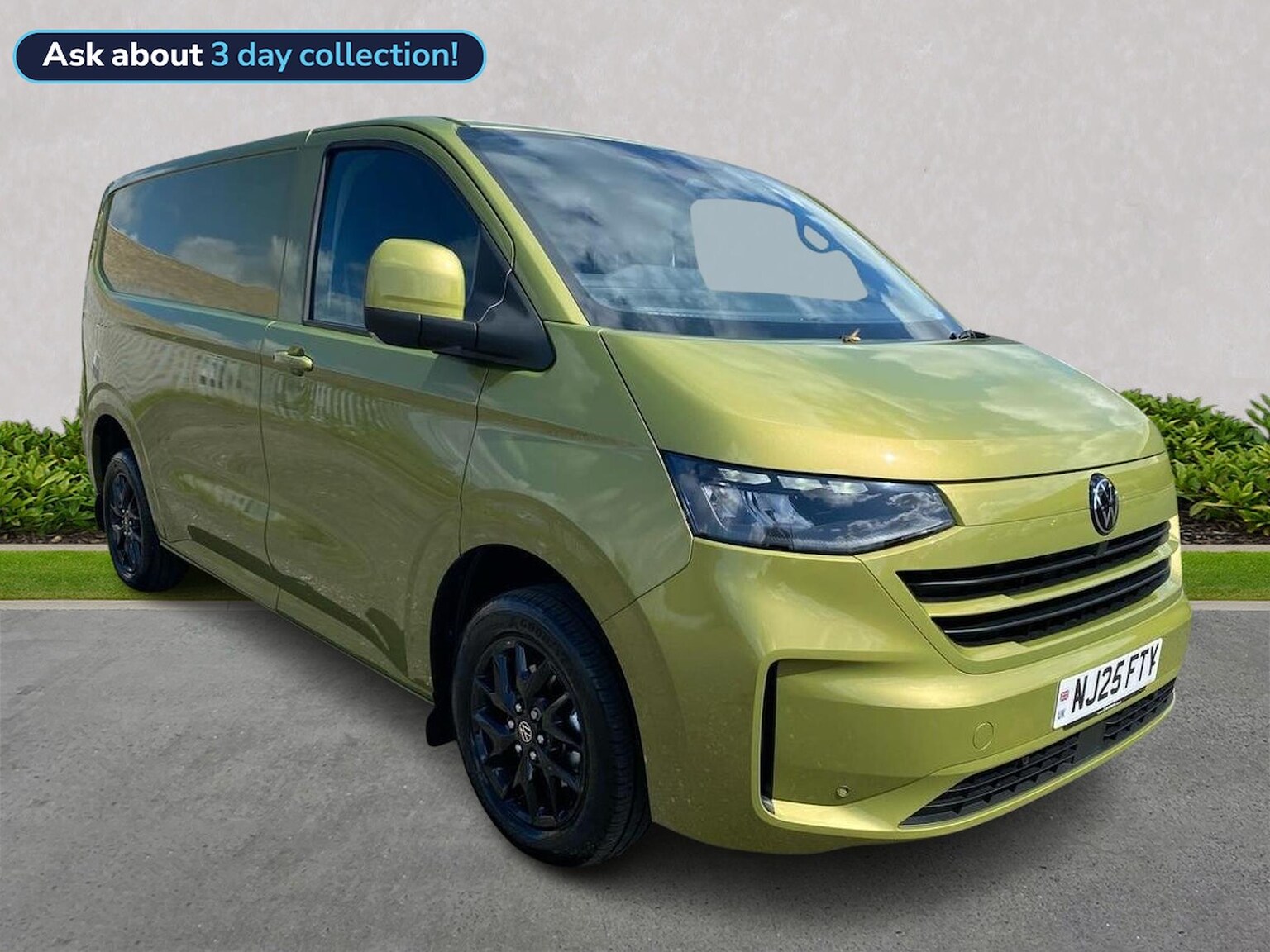 Main listing image - Volkswagen Transporter