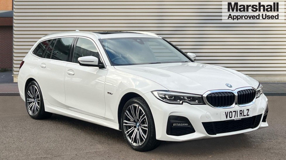 Main listing image - BMW 3 Series Touring