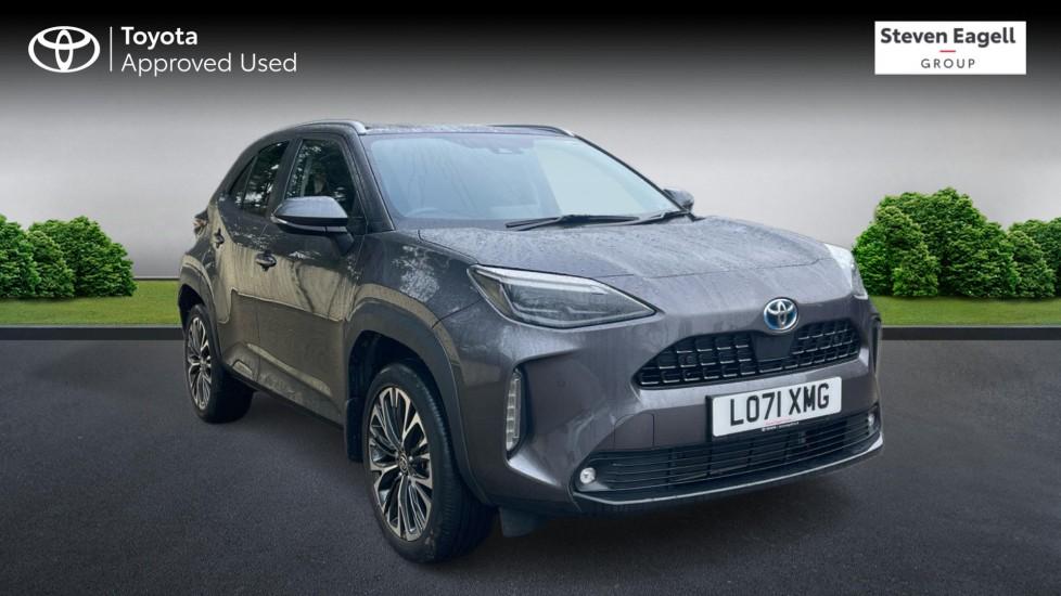 Main listing image - Toyota Yaris Cross