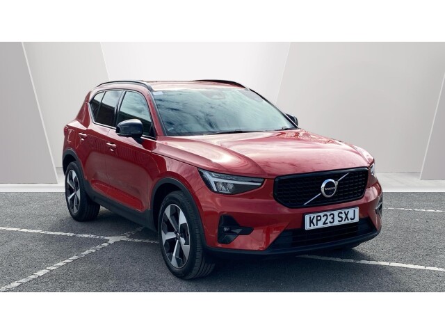Main listing image - Volvo XC40