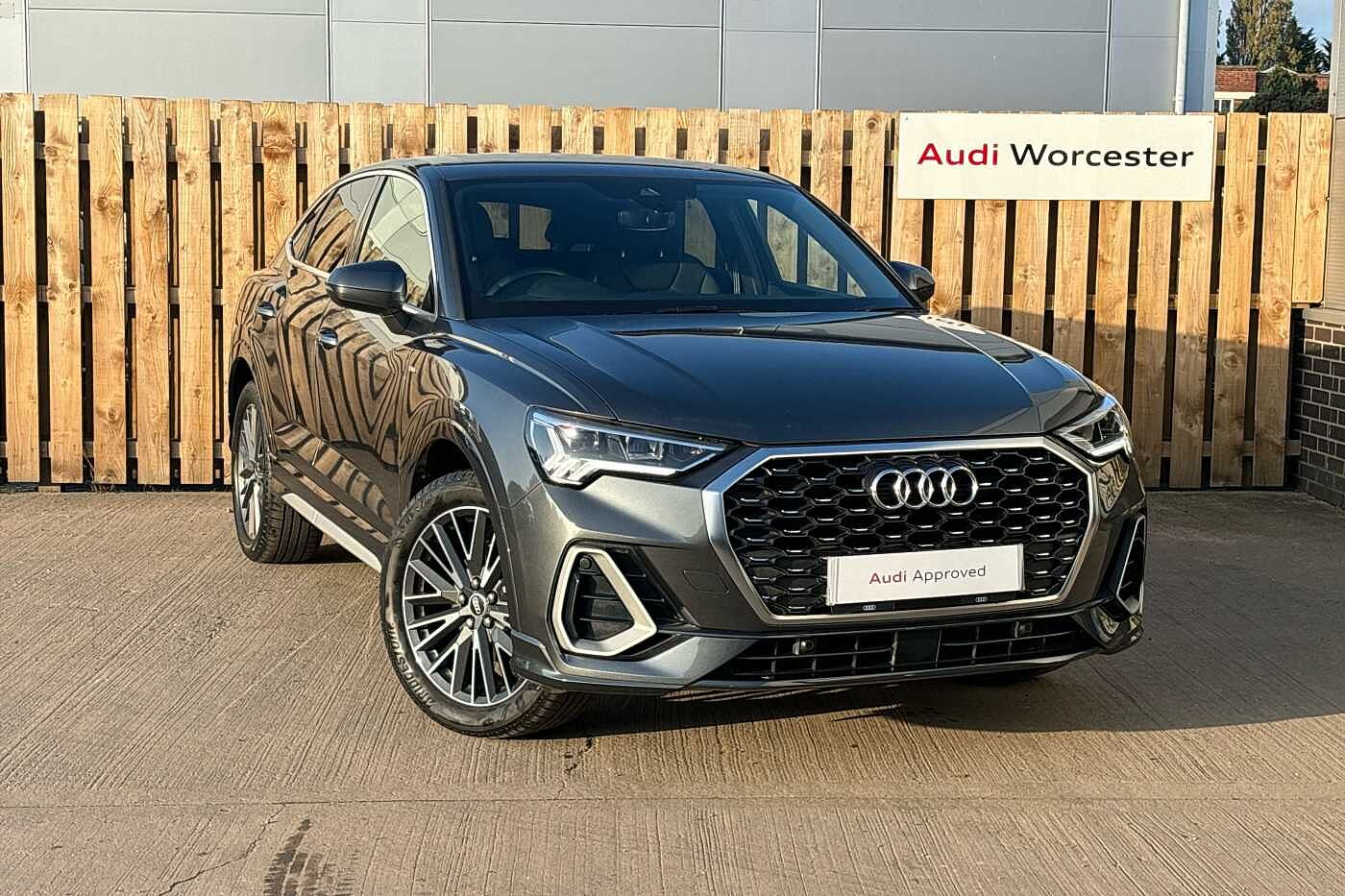 Main listing image - Audi Q3