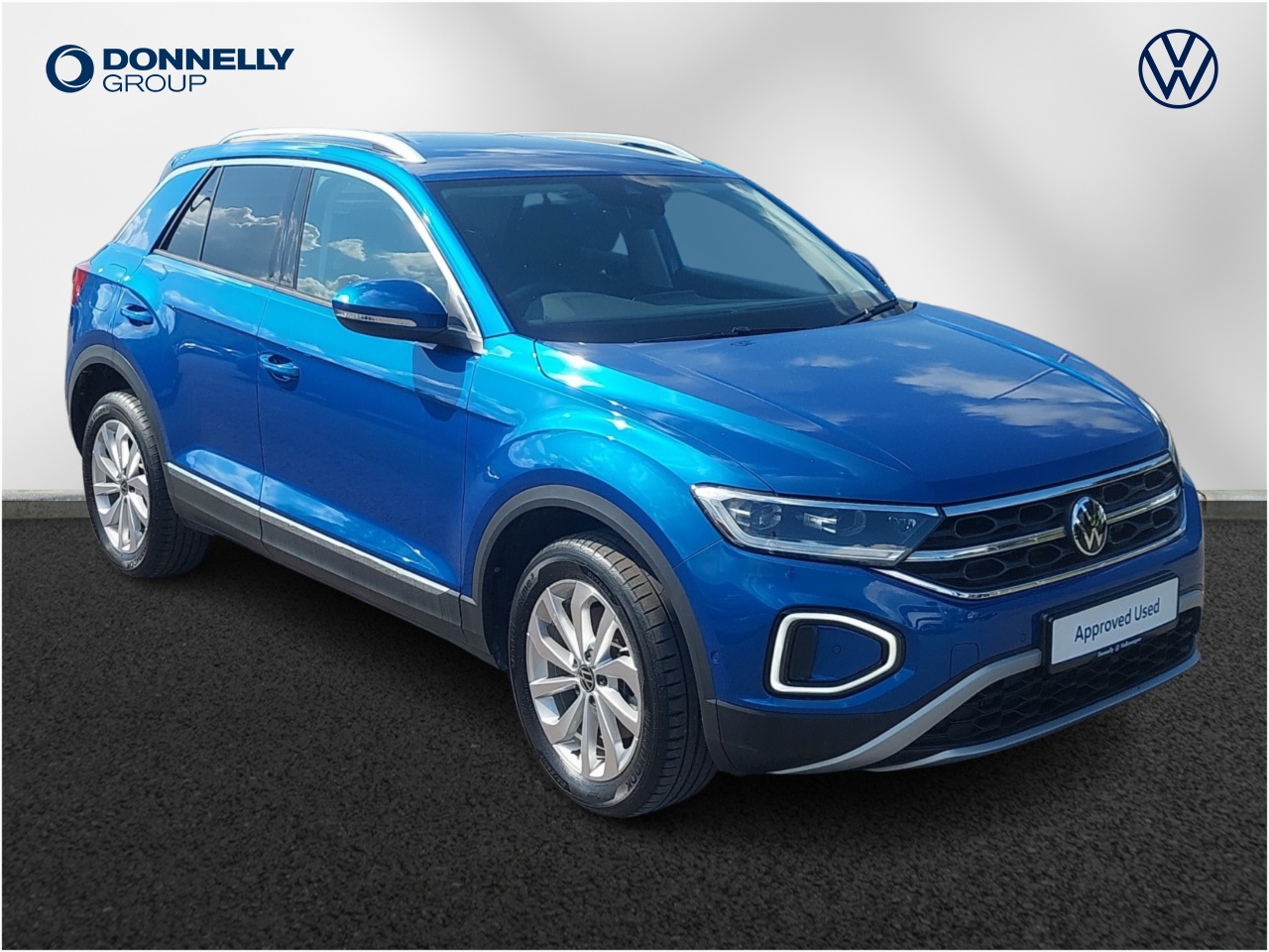 Main listing image - Volkswagen T-Roc