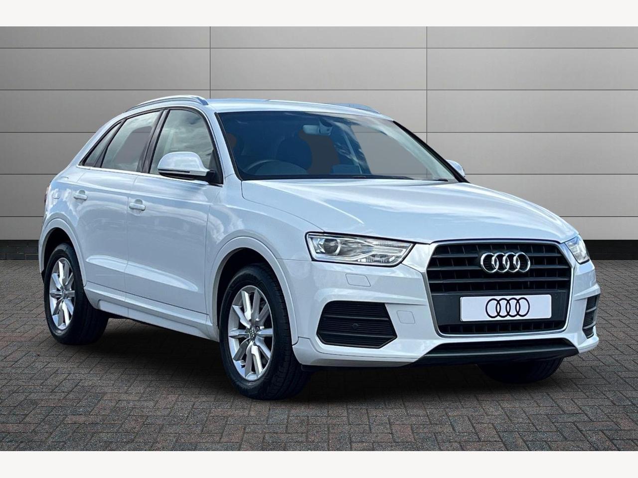 Main listing image - Audi Q3
