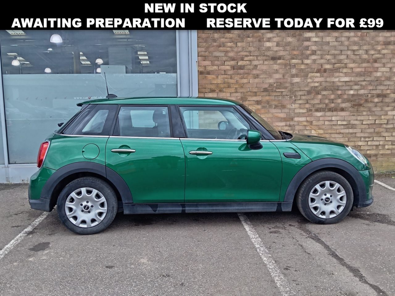 Main listing image - MINI Hatchback 5dr