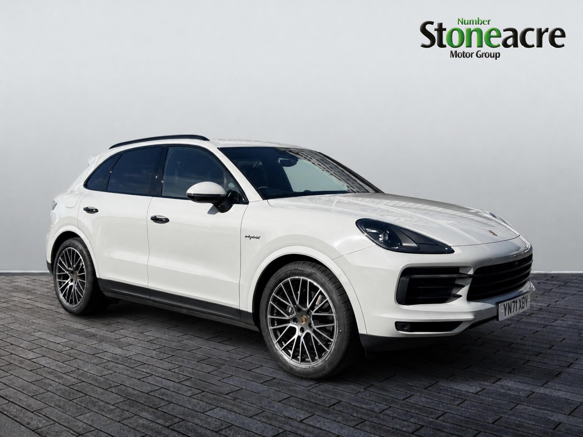 Main listing image - Porsche Cayenne