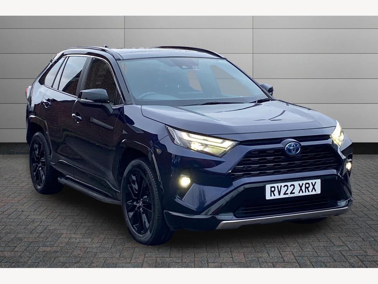 Main listing image - Toyota RAV4