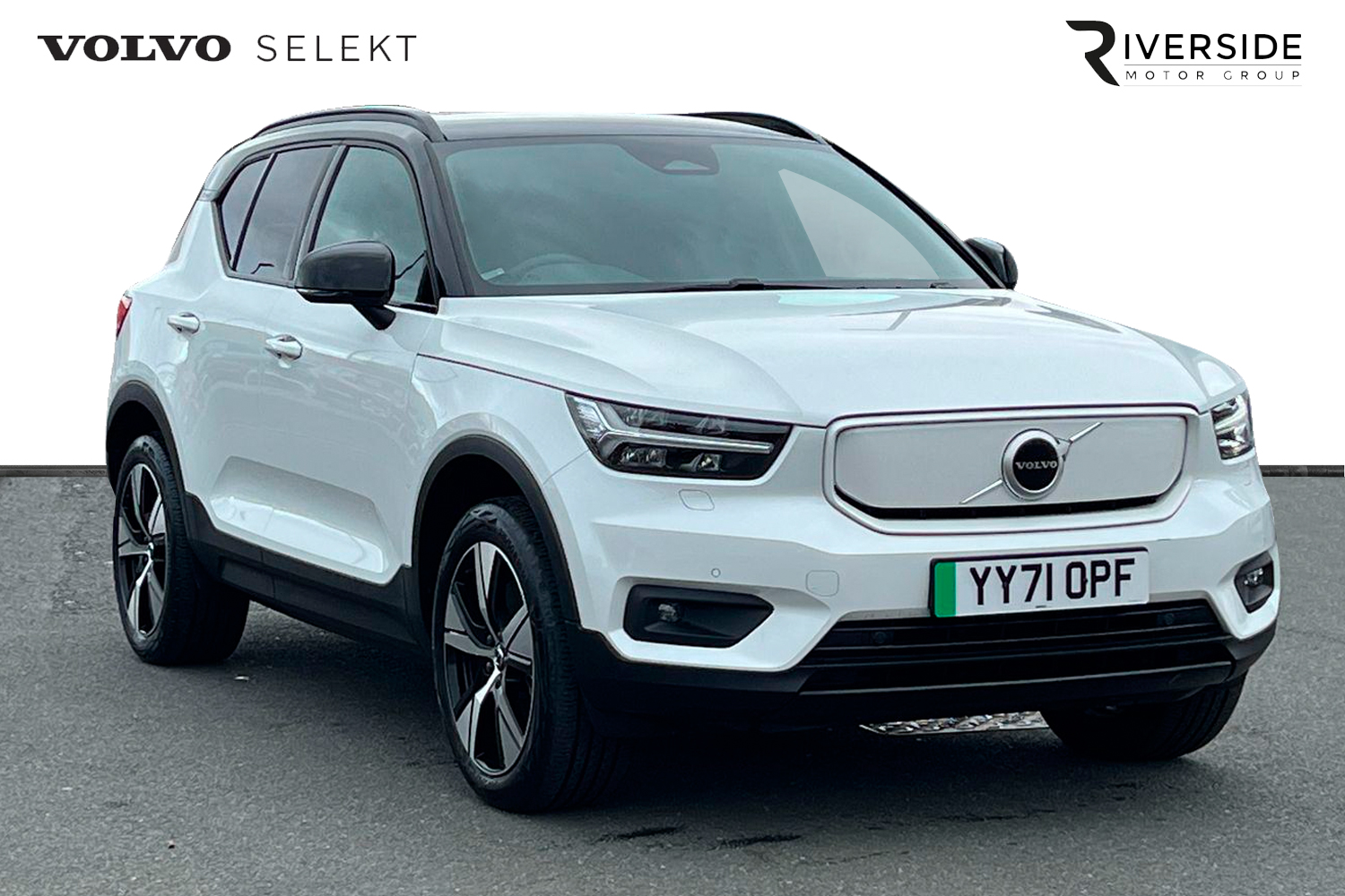 Main listing image - Volvo XC40 Recharge