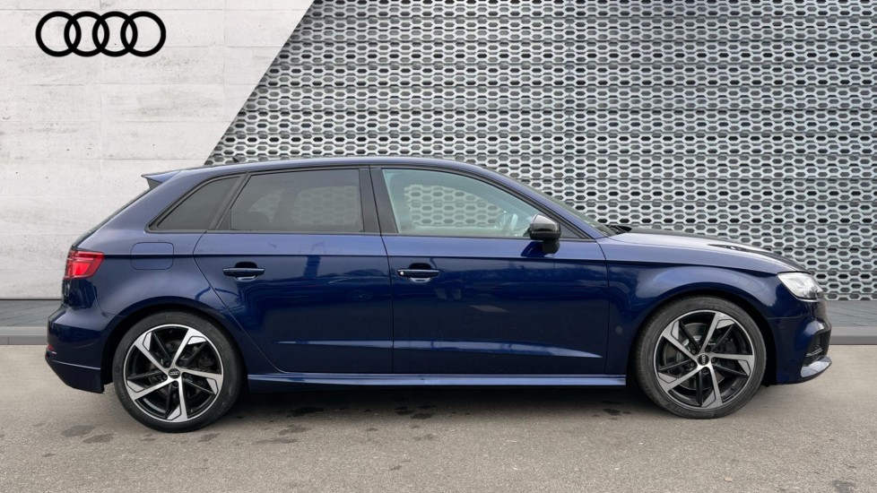 Main listing image - Audi S3