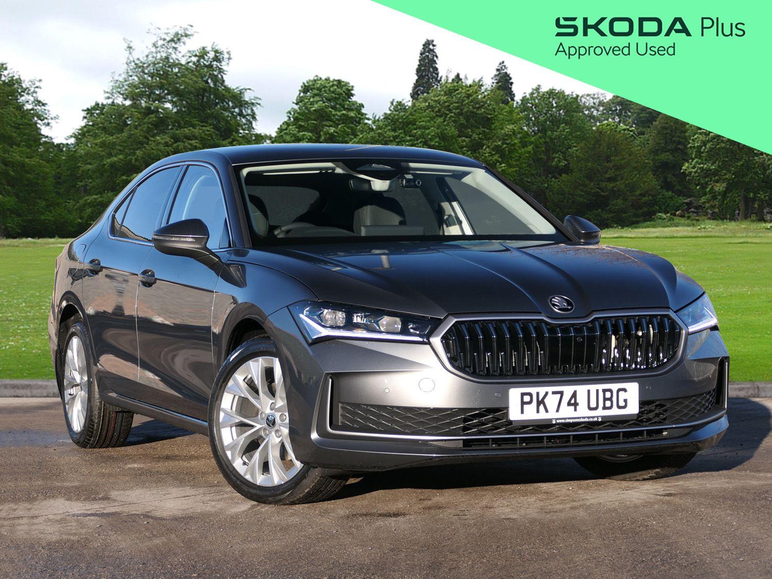 Main listing image - Skoda Superb