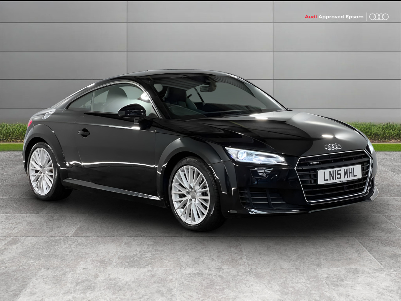 Main listing image - Audi TT
