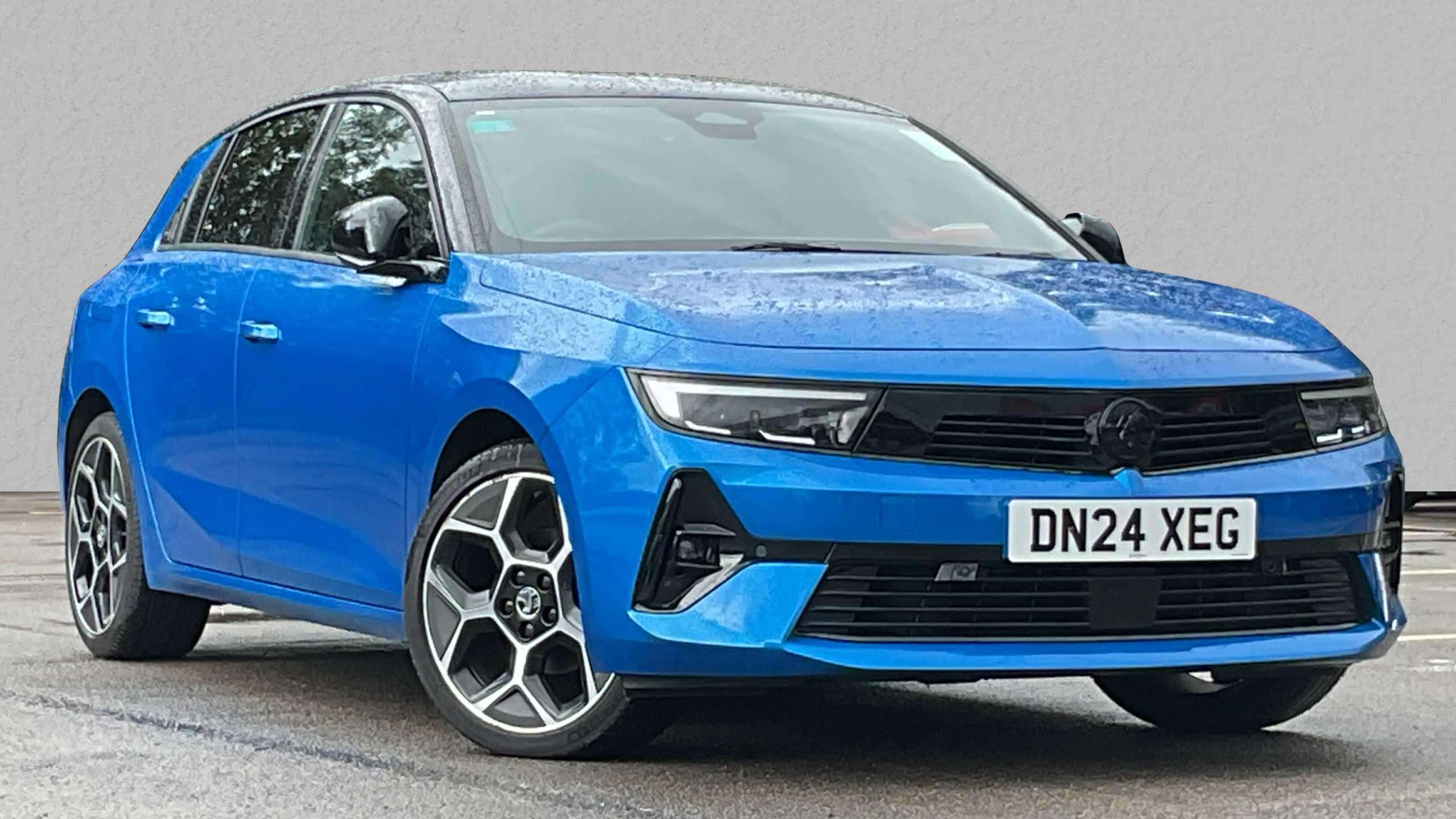 Main listing image - Vauxhall Astra
