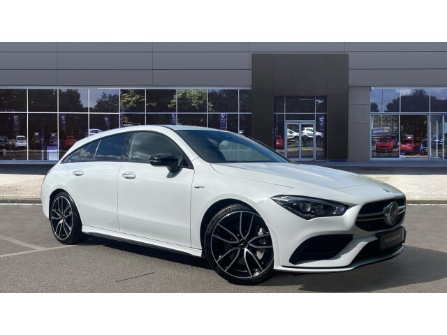 Main listing image - Mercedes-Benz CLA Shooting Brake