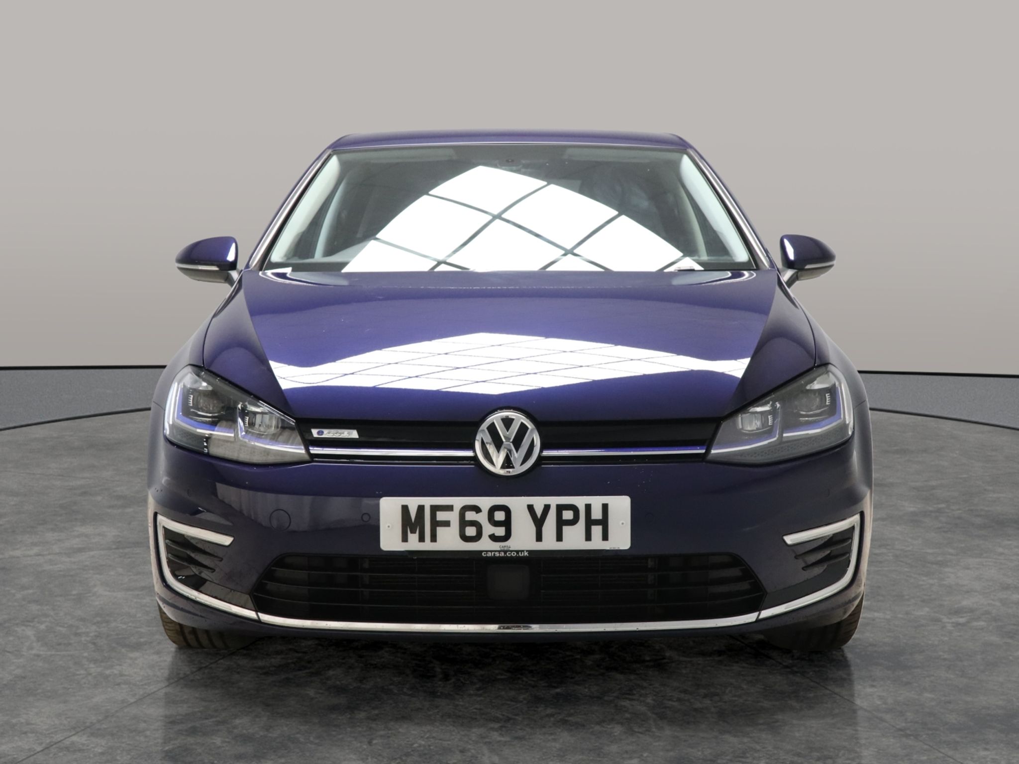 Main listing image - Volkswagen e-Golf