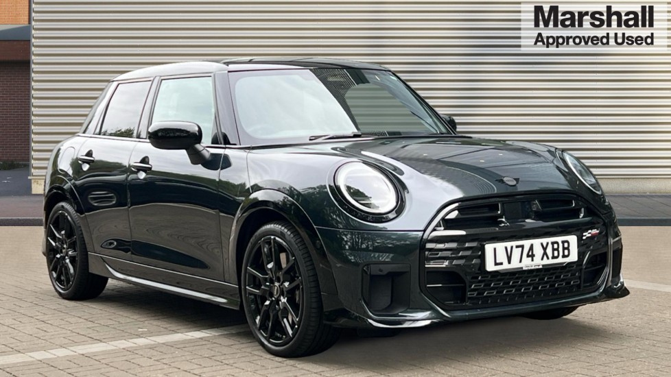 Main listing image - MINI Hatchback 5dr