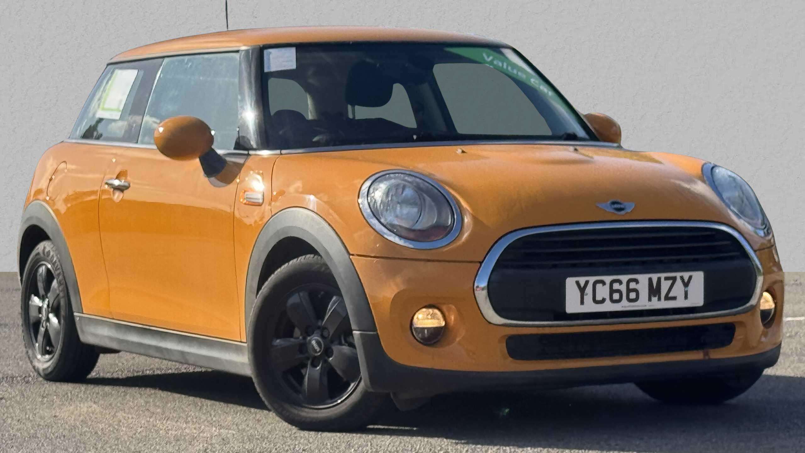 Main listing image - MINI Hatchback