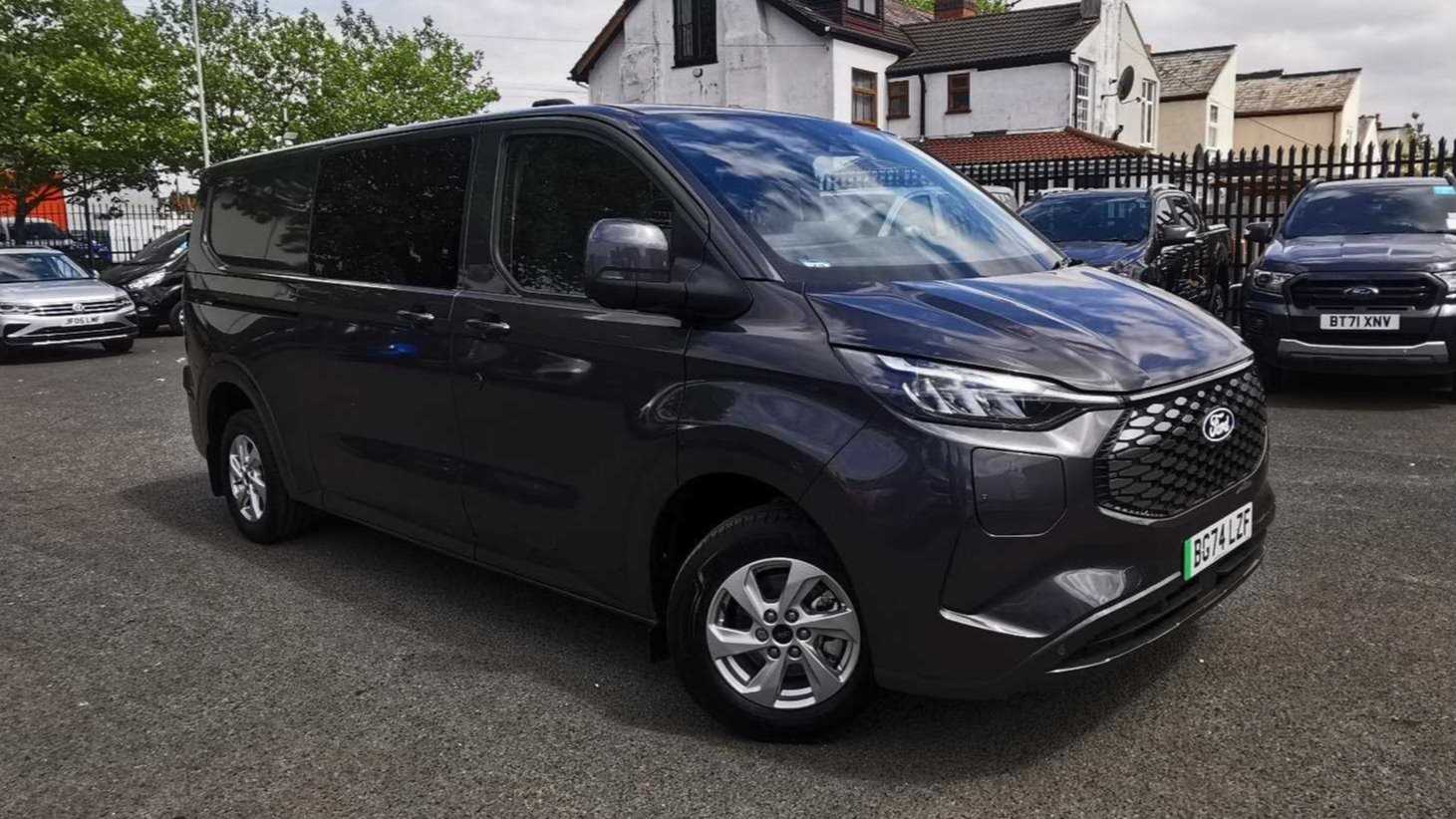 Main listing image - Ford Transit Custom