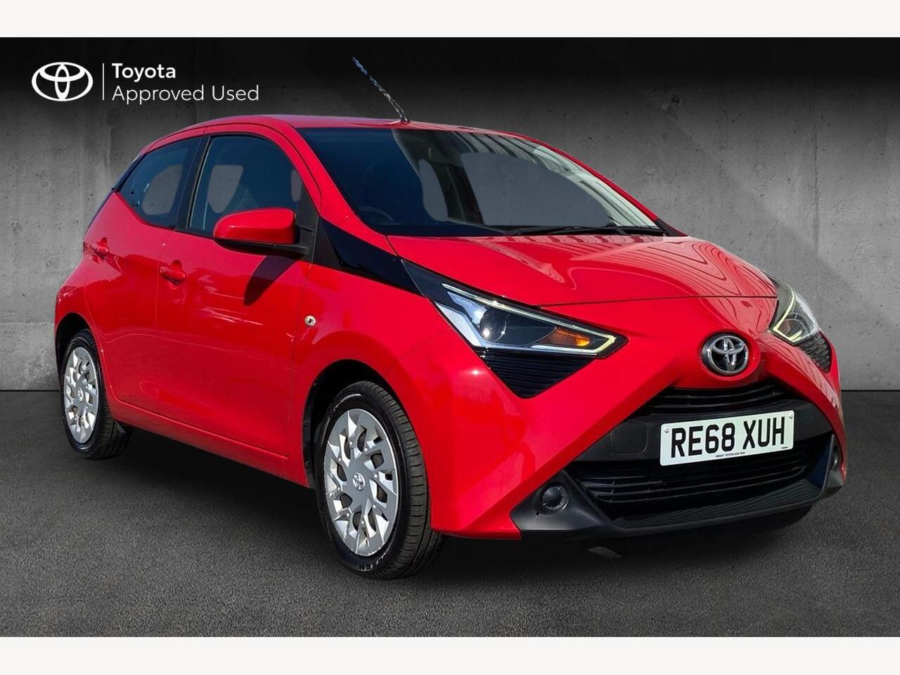 Main listing image - Toyota Aygo