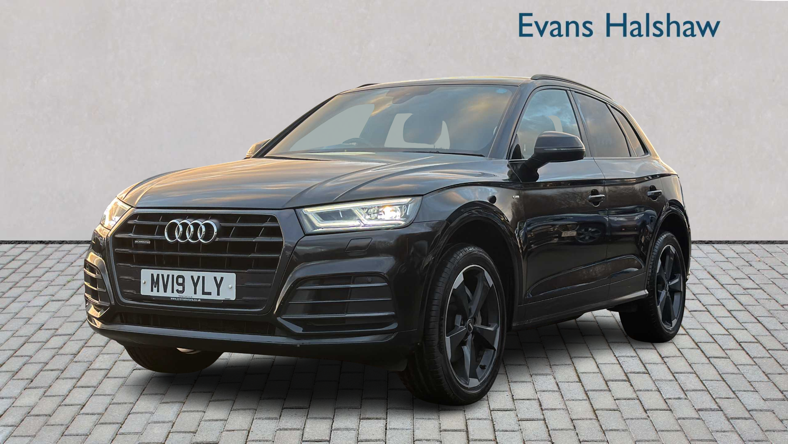 Main listing image - Audi Q5
