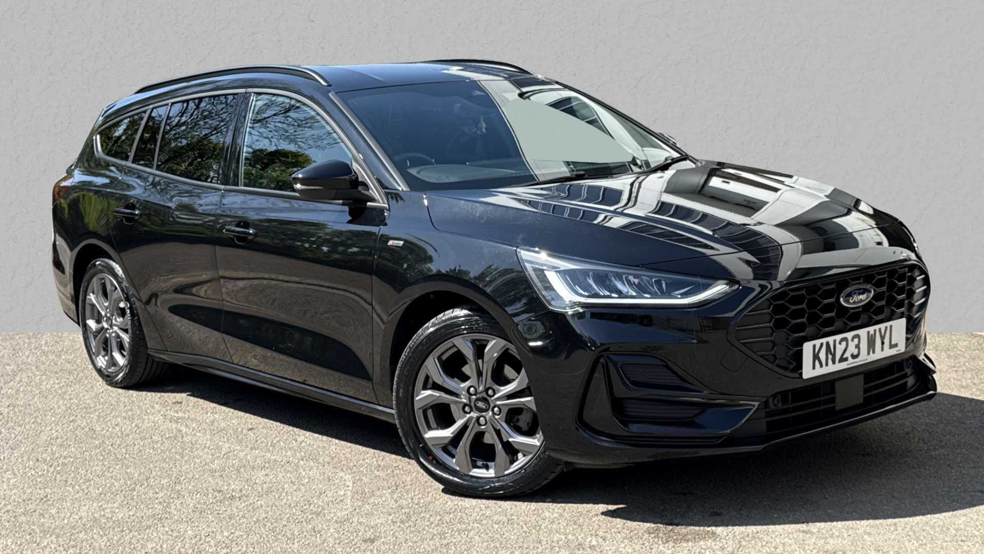 Main listing image - Ford Focus Estate