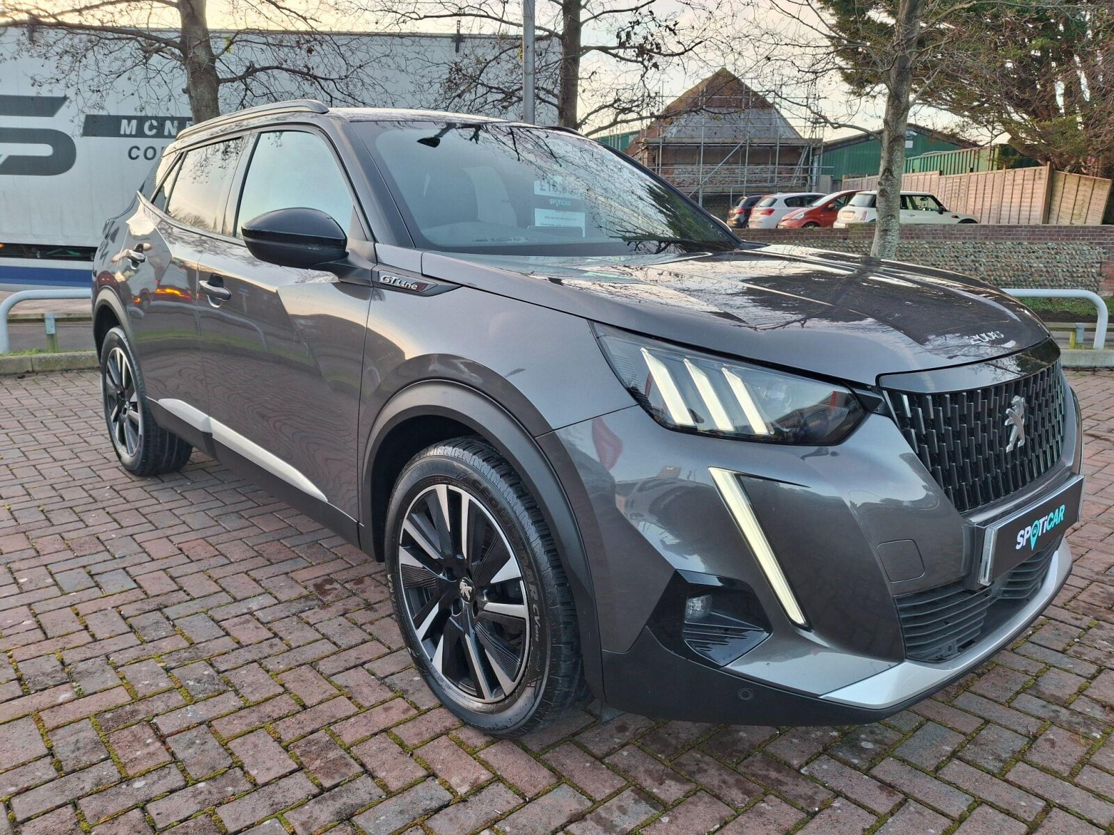 Main listing image - Peugeot 2008