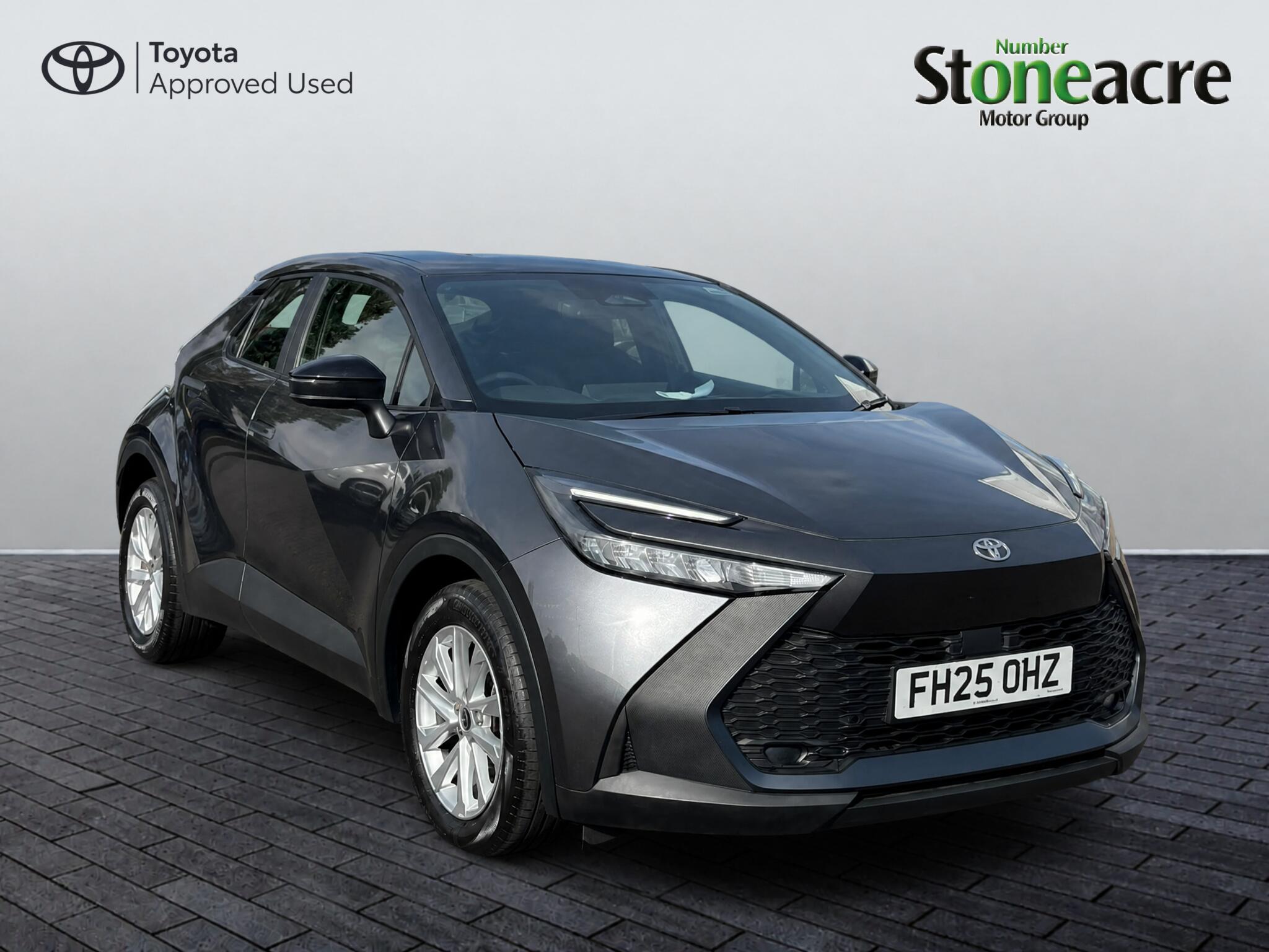 Main listing image - Toyota C-HR