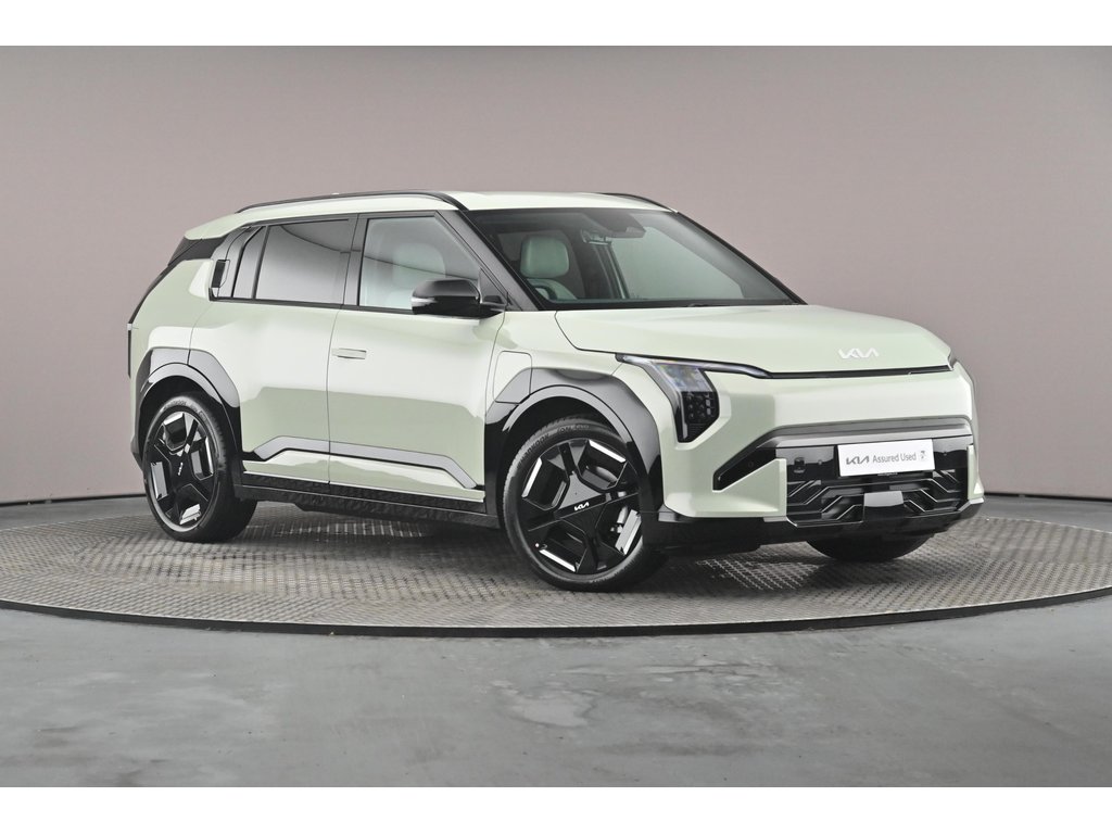 Main listing image - Kia EV3
